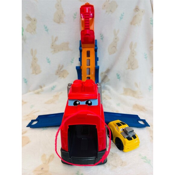 Mega Blocks First Builders Fast Tracks McQueen Car Big Truck Racing Rig - Picture 5 of 8